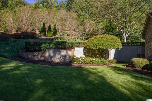 6307 WYNWOOD LANE, Trussville, AL 35173