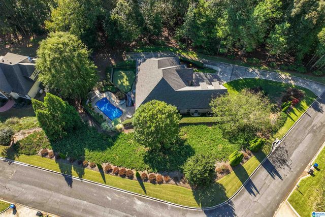 6307 WYNWOOD LANE, Trussville, AL 35173