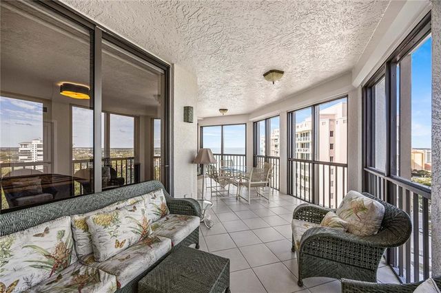 8171 Bay Colony DR # 2004, Naples, FL 34108