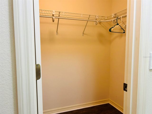 304 PINE GLEN COURT, Englewood, FL 34223