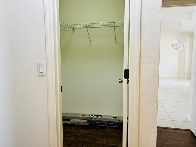 304 PINE GLEN COURT, Englewood, FL 34223