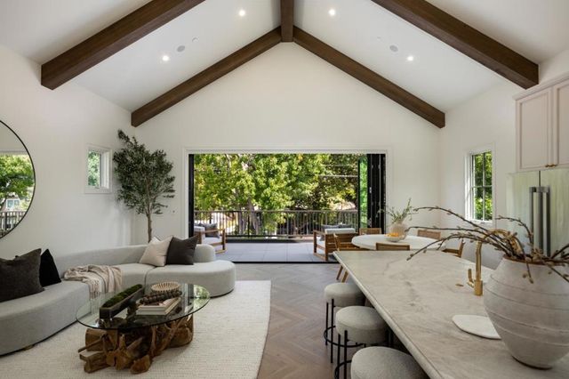 160 Waverley Street, Palo Alto, CA 94301