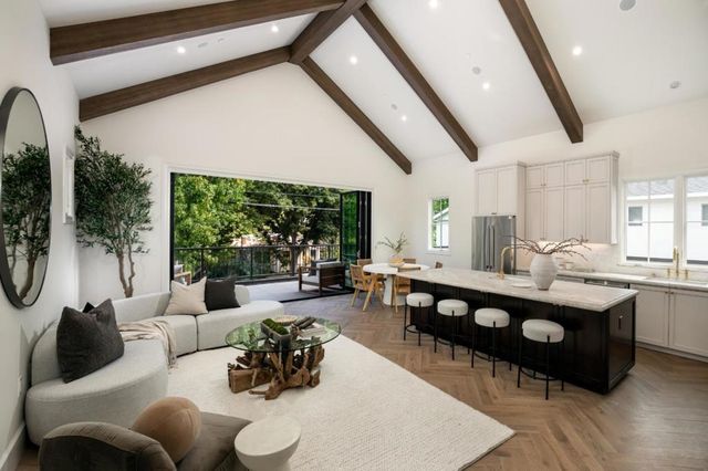 160 Waverley Street, Palo Alto, CA 94301