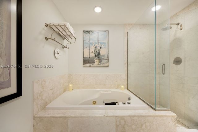 1331 Brickell Bay Dr 904, Miami, FL 33131