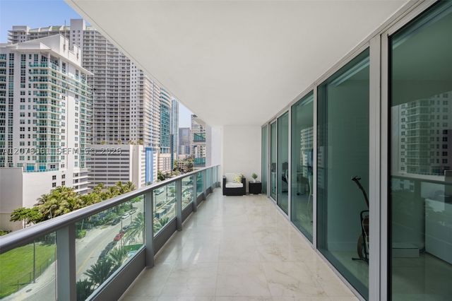 1331 Brickell Bay Dr 904, Miami, FL 33131