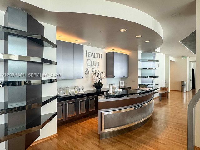 1331 Brickell Bay Dr 904, Miami, FL 33131