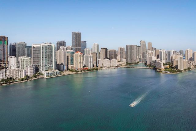 1331 Brickell Bay Dr 904, Miami, FL 33131