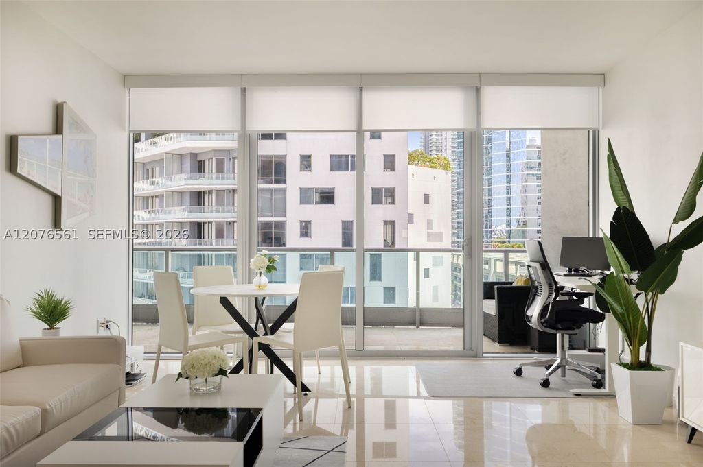 1331 Brickell Bay Dr 904, Miami, FL 33131