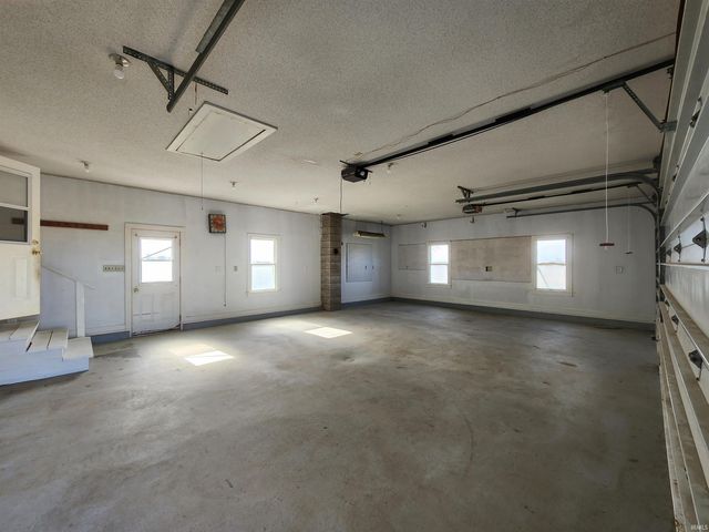 5144 E 1200 N-90, Fort Wayne, IN 46819