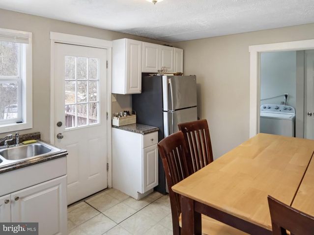 64-86-108 BEAMER LN, Harpers Ferry, WV 25425