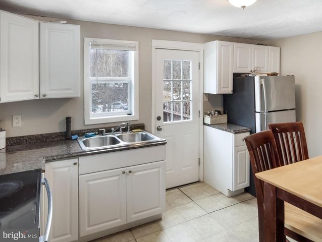 64-86-108 BEAMER LN, Harpers Ferry, WV 25425