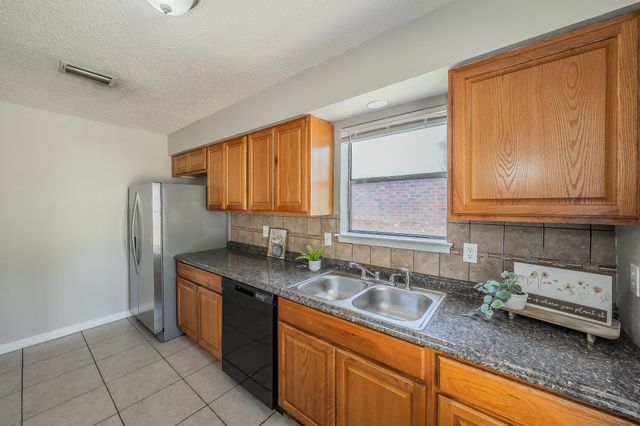 3029 Montclair Place, Denton, TX 76209