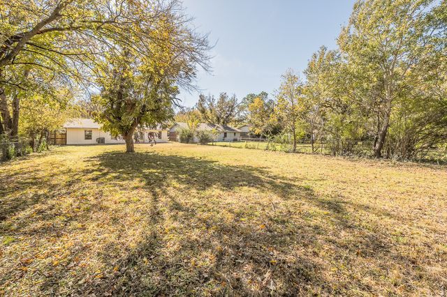 3029 Montclair Place, Denton, TX 76209