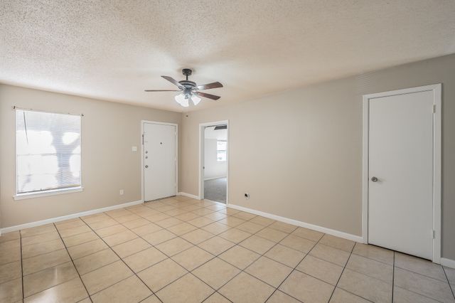 3029 Montclair Place, Denton, TX 76209