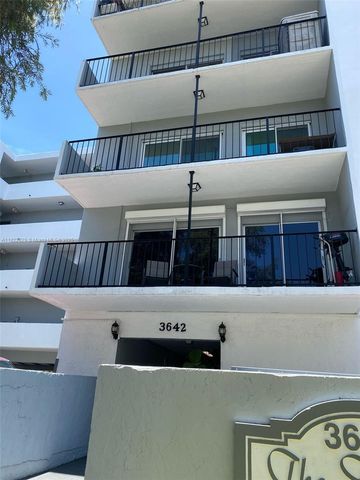 3642 NE 171st St 208, North Miami Beach, FL 33160