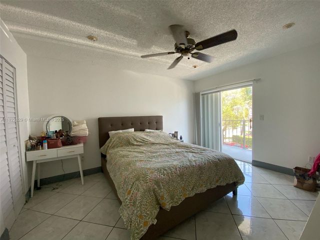 3642 NE 171st St 208, North Miami Beach, FL 33160