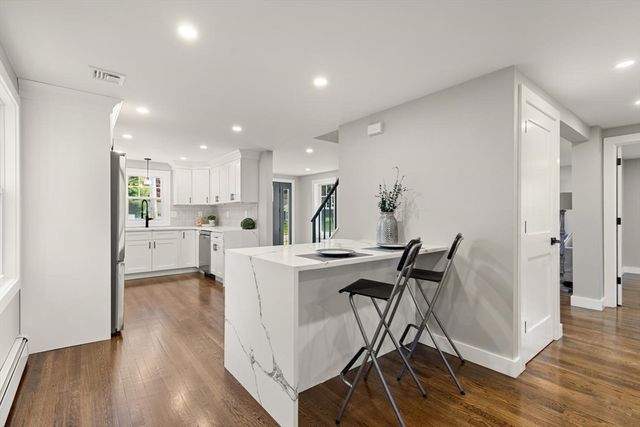 71 Converse St, Wakefield, MA 01880
