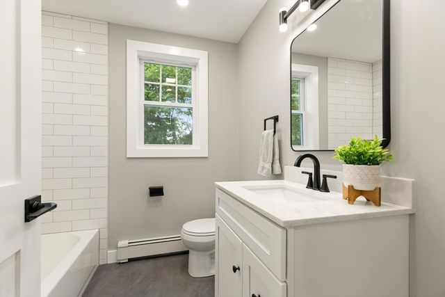 71 Converse St, Wakefield, MA 01880