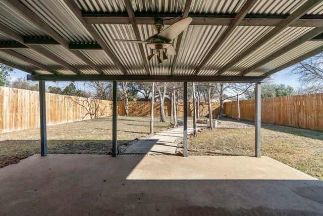 4706 Brassiewood DR, Austin, TX 78744