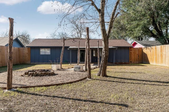 4706 Brassiewood DR, Austin, TX 78744