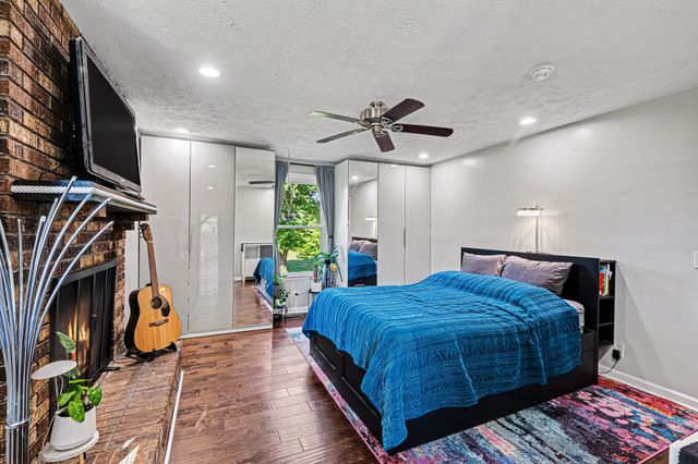 244 Lee Rd, Cottontown, TN 37048
