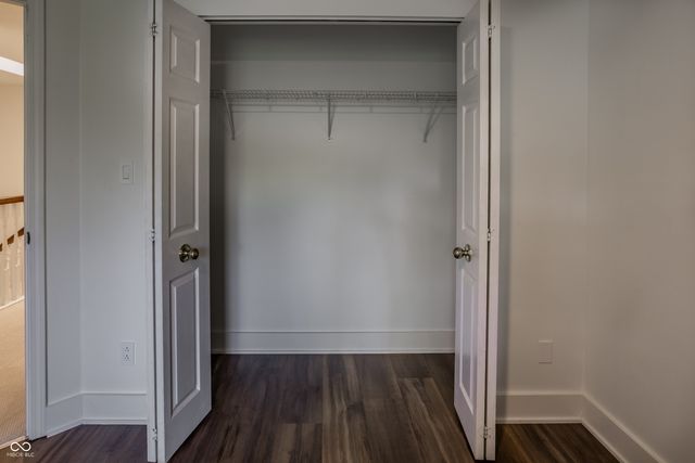 7204 Long Boat Drive, Indianapolis, IN 46250