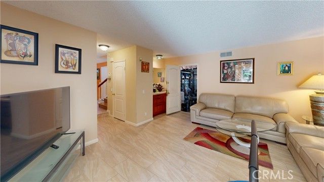 17032 Goya, Granada Hills (los Angeles), CA 91344