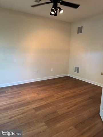 708 REDGATE LN, Woodbridge, VA 22191