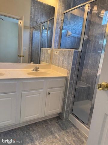 708 REDGATE LN, Woodbridge, VA 22191