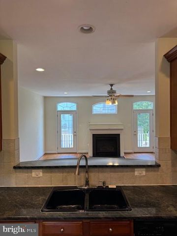 708 REDGATE LN, Woodbridge, VA 22191