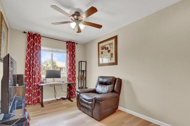 4701 Foxtail Palm Court, Lake Worth, FL 33463