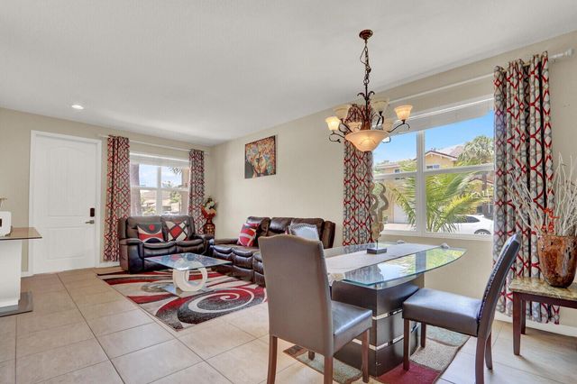 4701 Foxtail Palm Court, Lake Worth, FL 33463