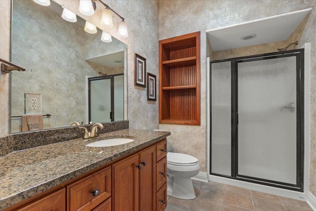 W358N6658 Spring Hollow CIRCLE, Oconomowoc, WI 53066