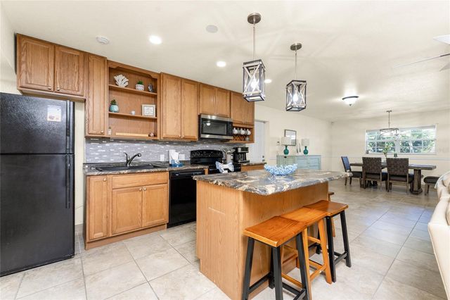 4151 N BEACH ROAD, Englewood, FL 34223