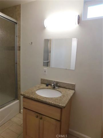 755 Valley View Avenue B, Monrovia, CA 91016