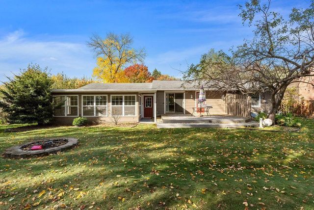 4864 Woodcrest Road, White Bear Lake, MN 55110