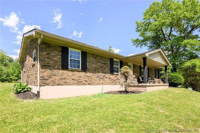 4498 Bethel Road, Floyds Knobs, IN 47119