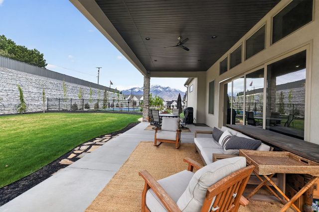 1052 W REINING WAY, Riverton, UT 84065