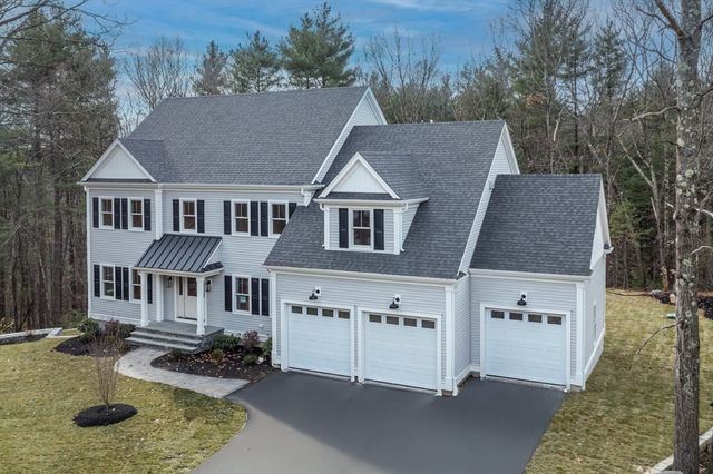 6 Briar Ln, Natick, MA 01760