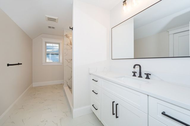 6 Briar Ln, Natick, MA 01760