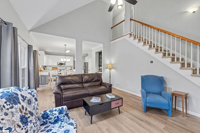 4 Atchison Way, Simpsonville, SC 29680