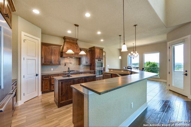 10014 BASILONE RDG, San Antonio, TX 78255