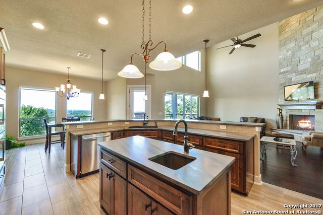 10014 BASILONE RDG, San Antonio, TX 78255