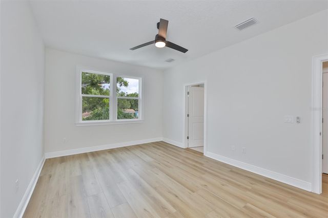 1913 W BEACH STREET, Tampa, FL 33607