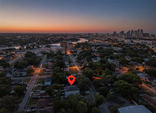 1913 W BEACH STREET, Tampa, FL 33607