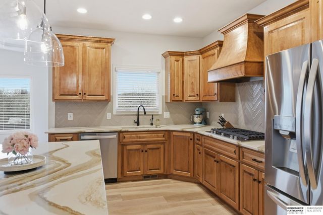 17001 Bondesson Parkway, Bennington, NE 68007