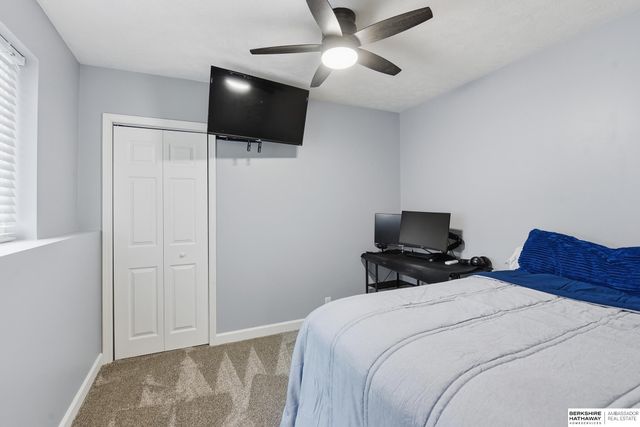 17001 Bondesson Parkway, Bennington, NE 68007
