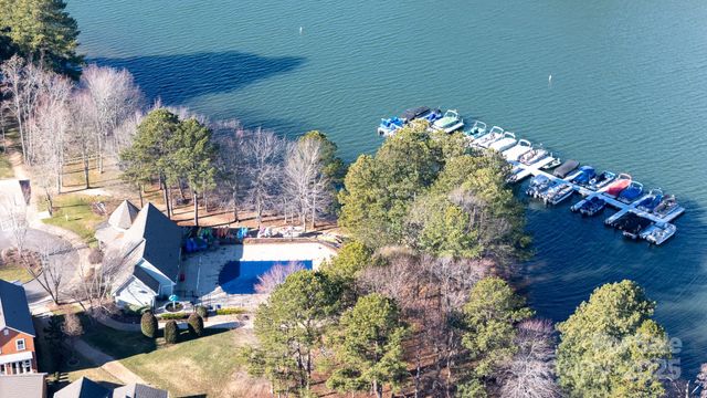 270 Bridges Farm Road, Mooresville, NC 28115