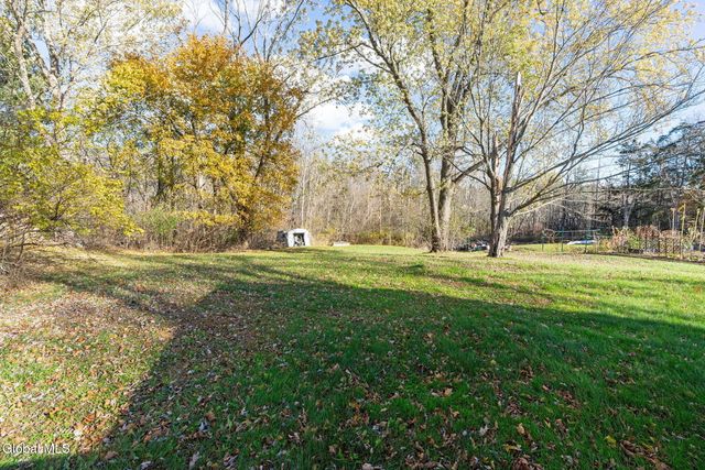 156 Crow Ridge Road, New Scotland, NY 12186