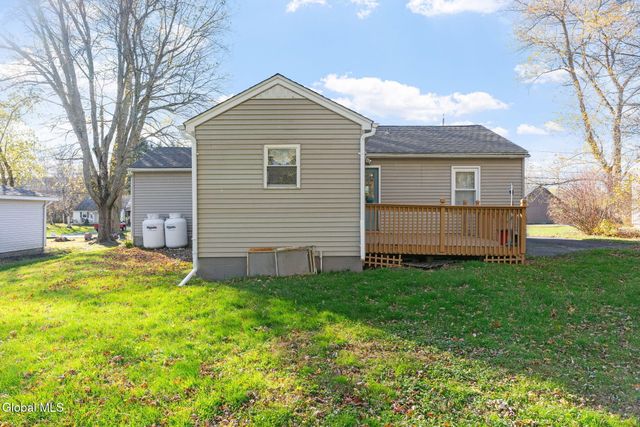 156 Crow Ridge Road, New Scotland, NY 12186